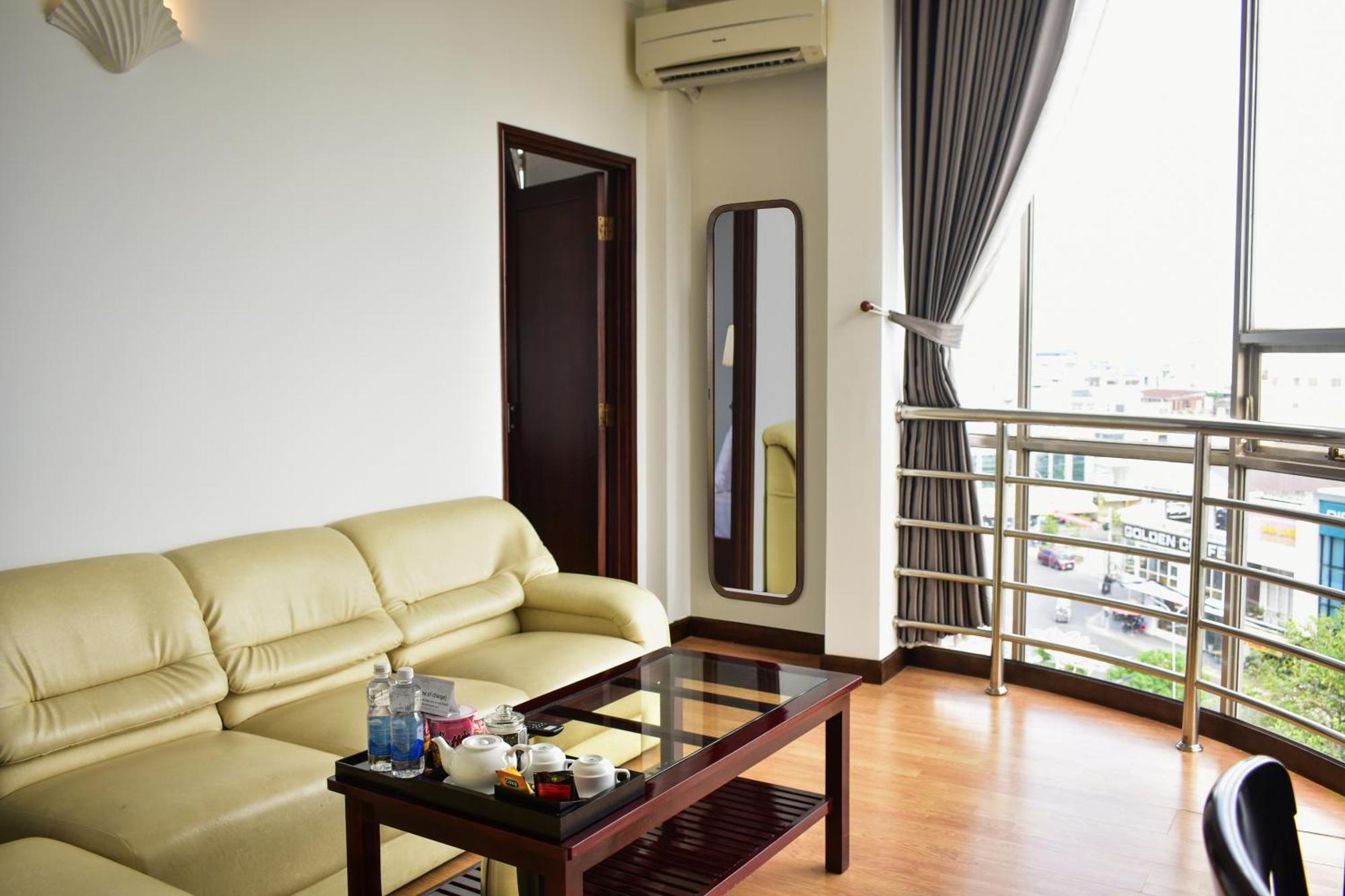 Dong Xuyen Hotel Long Xuyên 外观 照片