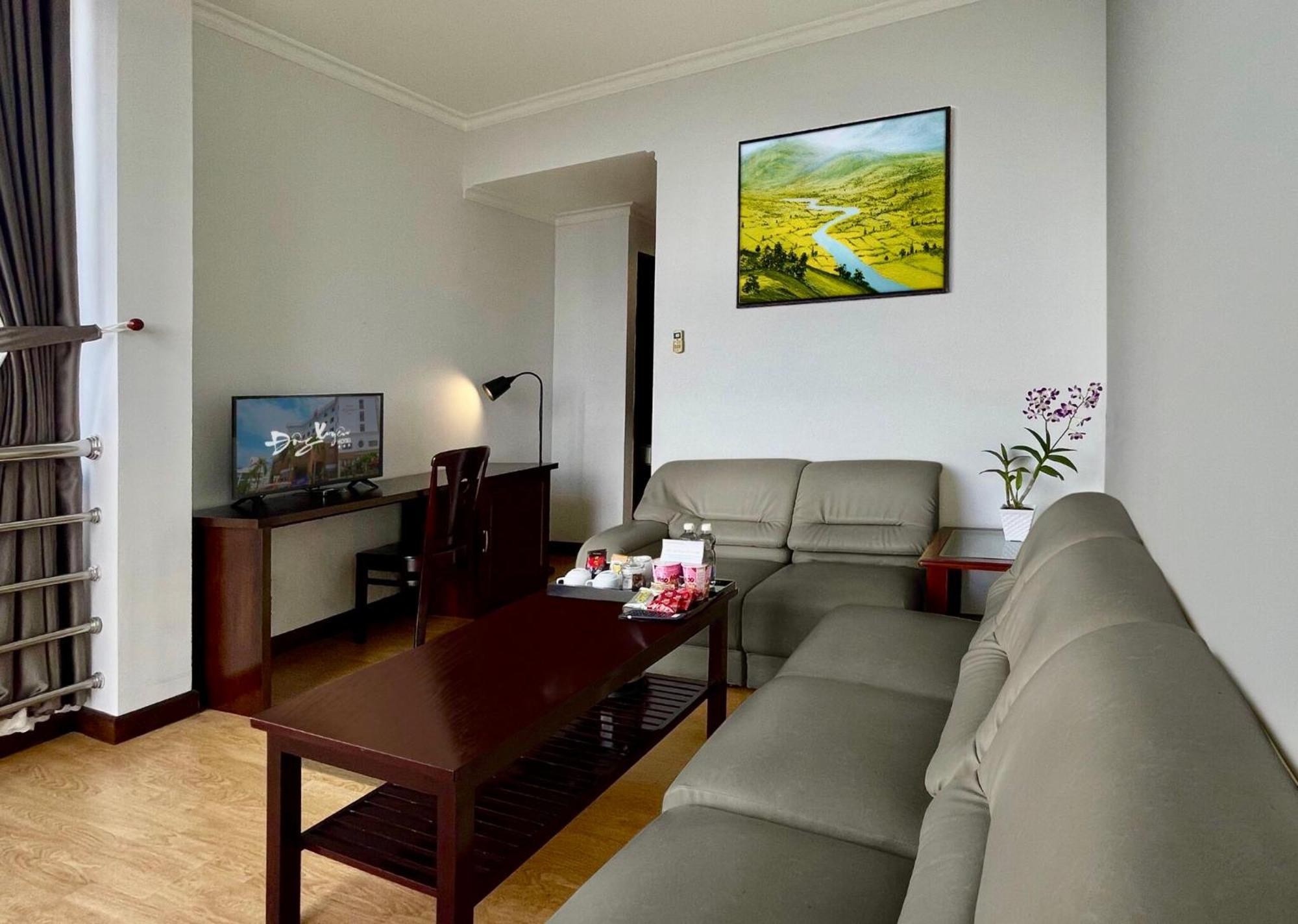 Dong Xuyen Hotel Long Xuyên 外观 照片